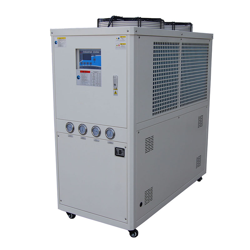 底壓冷水機(jī)組的冷卻器，冷水機(jī)電子膨脹閥